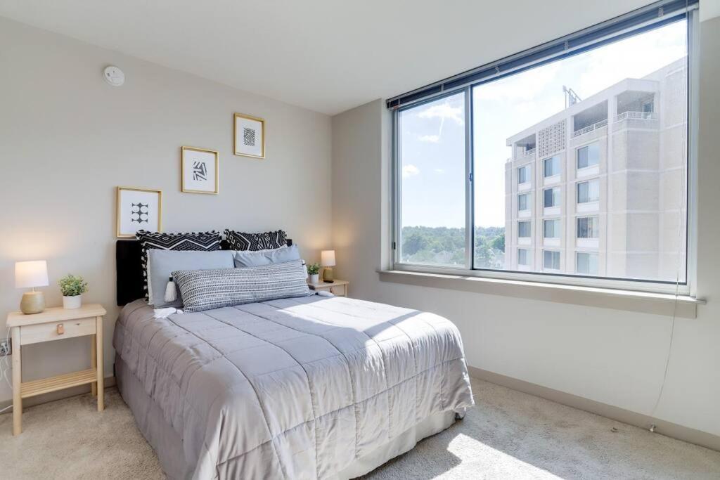 Amazing 2Br Apartment At Crystal City Arlington Kültér fotó